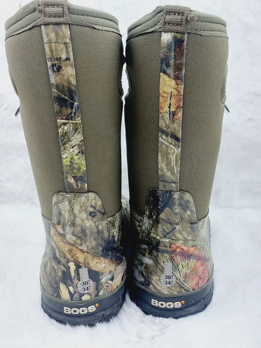 Bogs Kids Classic Mossy Oak Waterproof Pull-On Insulated Winter Snow Boot Size 4